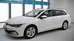 Gebraucht 2023 VW Golf VIII Life Kombi | 21.960 € (Fairer Preis)