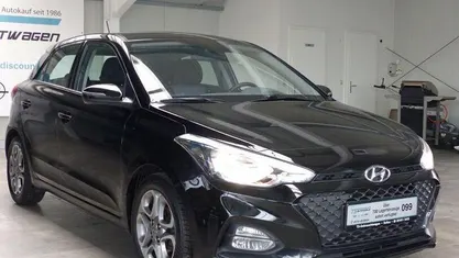 Gebraucht Hyundai i20 Trend 84 PS (61 kW) 2019 Kleinwagen
