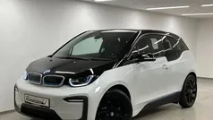 Fluid black mit akzent bmw i blau (schwarz) Gebraucht 2022 BMW i3 Sport Line Kleinwagen | 21.900 € (Fairer Preis)