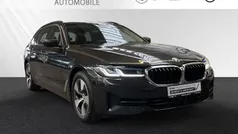 Sophistograu brillanteffekt metallic Gebraucht 2023 BMW 520 Sport Line Kombi | 32.900 € (Superpreis)