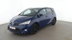 Blau Gebraucht 2017 Toyota Verso Edition-S Van / Kleinbus | 15.120 € (Fairer Preis)