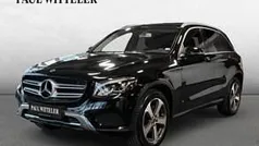 Unilack schwarz Gebraucht 2018 Mercedes GLC220 SUV | 33.990 €