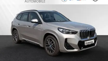 Gebraucht BMW X1 M Sport 245 PS (180 kW) 2024 Spacesilber metallic SUV