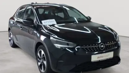Gebraucht Opel Corsa-e Elegance 100 kW (136 PS) 2022 Diamant schwarz metallic Kleinwagen