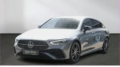 Gebraucht Mercedes CLA200 Shooting Brake AMG 163 PS (119 kW) 2025 Grau Kombi