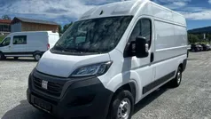 Weiß Gebraucht 2023 Fiat Ducato Van | 29.990 € (Guter Preis)