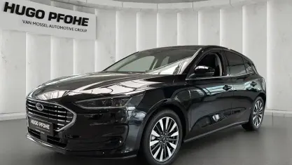 Neu Ford Focus Titanium X 155 PS (114 kW) 2026 Schwarz Limousine