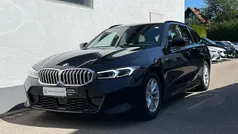 Saphirschwarz Gebraucht 2023 BMW 320 Shadowline Kombi | 37.119 € (Etwas zu teuer)