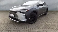 Palladiumsilber metallic Gebraucht 2023 Toyota bZ4X Comfort SUV | 35.990 € (Fairer Preis)