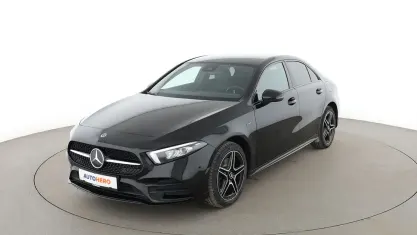 Occasion Mercedes A250 AMG line 218 PK (160 kW) 2021 Zwart Sedan