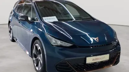 Gebraucht Cupra Born 169 kW (231 PS) 2022 Aurora blue Kleinwagen