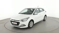 Weiß Gebraucht 2017 Hyundai i20 GO! Limousine | 8.540 € (Fairer Preis)