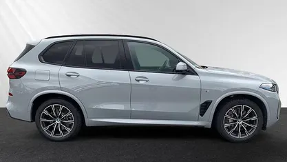 Gebraucht BMW X5 M Sport 489 PS (359 kW) 2025 SUV