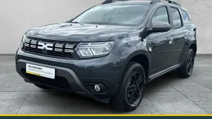 Gebraucht Dacia Duster Journey 130 PS (95 kW) 2023 Grau SUV
