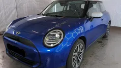 Gebraucht 2024 Mini Cooper Classic Kleinwagen | 29.900 € (Guter Preis)