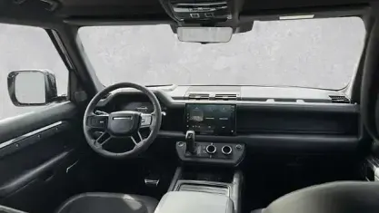Usata Land Rover Defender 525 CV (386 kW) 2022 Grigio SUV