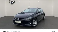 Schwarz Gebraucht 2017 VW Polo Comfortline Limousine | 12.480 € (Fairer Preis)