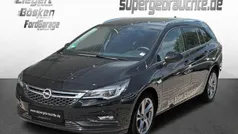 Onyx schwarz Gebraucht 2018 Opel Astra Kombi | 12.850 € (Etwas zu teuer)