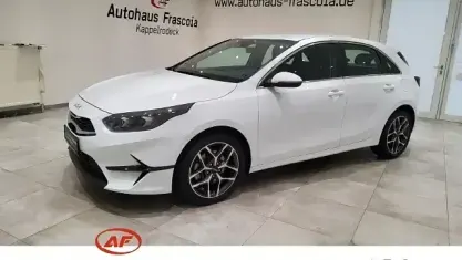 Usata Kia Ceed Spirit 140 CV (102 kW) 2024 Bianco Utilitaria