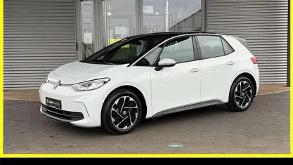 Weiß Gebraucht 2024 VW ID.3 Pro Kleinwagen | 30.490 € (Guter Preis)