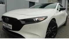 Weiss Gebraucht 2023 Mazda 3 Edition Limousine | 24.990 € (Fairer Preis)
