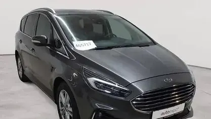 Usata Ford S-MAX Titanium 150 CV (110 kW) 2022 Grigio Monovolume