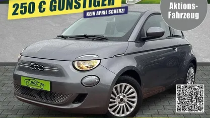 Gebraucht Fiat 500e Action 69 kW (95 PS) 2022 Mineral grau (met.lack.) Kleinwagen