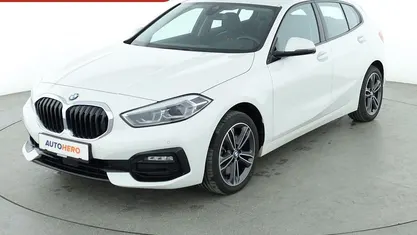 Gebraucht BMW 120 Sport Line 190 PS (139 kW) 2021 Weiß Kleinwagen