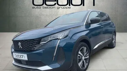Gebraucht Peugeot 5008 Allure 131 PS (96 kW) 2024 Metfa celebes blau SUV