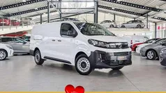 Weiß Neu 2025 Opel Vivaro Van | 32.071 € (Fairer Preis)