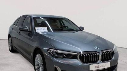 Używany BMW 520 Luxury Line 190 KM (139 kW) 2022 Niebieski Sedan/Limuzyna