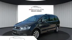Grau Gebraucht 2016 VW Sharan Highline Van / Kleinbus | 17.990 € (Fairer Preis)