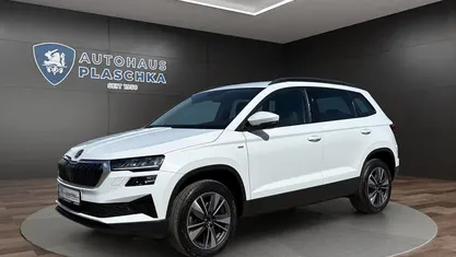 Gebraucht Skoda Karoq Tour 150 PS (110 kW) 2022 Moonweiß SUV