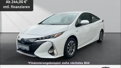 Gebraucht Toyota Prius Executive 122 PS (89 kW) 2020 Weiß Kleinwagen