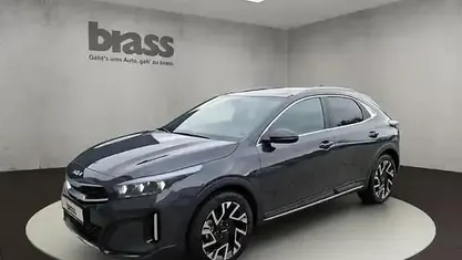 Neu Kia Ceed 150 PS (110 kW) 2025 (h8g) dark penta metal m Kleinwagen