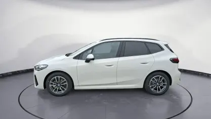 Ny BMW 220 Active Tourer M Sport 170 HK (125 kW) 2026 Hvid MPV