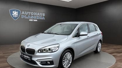 Gebraucht BMW 218 Active Tourer Luxury Line 150 PS (110 kW) 2015 Glaciersilber Van / Kleinbus