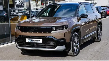 Neu Jeep Compass 145 PS (106 kW) 2026 Gruen SUV