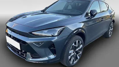 Magnetic grau metallic Gebraucht 2025 Cupra Formentor SUV | 36.295 € (Fairer Preis)