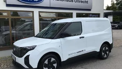 Weiß Gebraucht 2025 Ford Transit Trend Van / Kleinbus | 29.990 € (Superpreis)