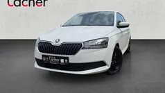 Weiß Gebraucht 2021 Skoda Fabia Ambition Limousine | 13.490 € (Fairer Preis)