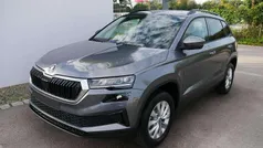 Graphite grau metallic Neu 2025 Skoda Karoq Selection SUV | 32.890 € (Guter Preis)