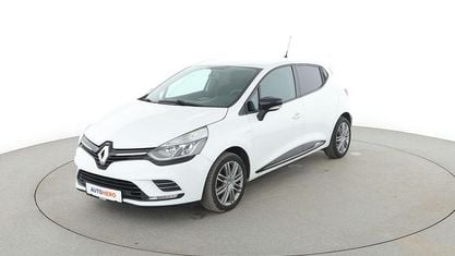 Używany Renault Clio IV LIMITED 90 KM (66 kW) 2018 Biały Sedan/Limuzyna