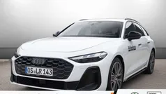 Gletscherweiß metallic Gebraucht 2025 Audi A5 S-Line Coupé | 57.427 € (Fairer Preis)