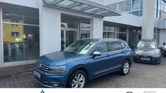 Blau Gebraucht 2019 VW Tiguan Allspace Highline SUV | 29.500 € (Fairer Preis)