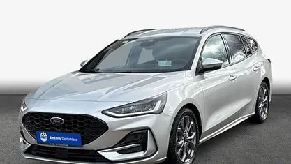 Silber Gebraucht 2024 Ford Focus ST-Line X Kombi | 23.500 € (Guter Preis)