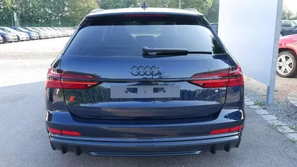 Firmamentblau metallic Gebraucht 2024 Audi S6 Kombi | 78.679 € (Fairer Preis)