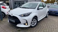 Weiß Gebraucht 2024 Toyota Yaris Kleinwagen | 19.270 € (Fairer Preis)