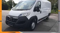 Weiß (eis weiss) Gebraucht 2023 Opel Movano Edition Van | 30.980 € (Fairer Preis)