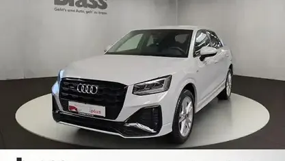 Gebraucht Audi Q2 Ambiente 190 PS (139 kW) 2025 Gletscherweiß metallic SUV